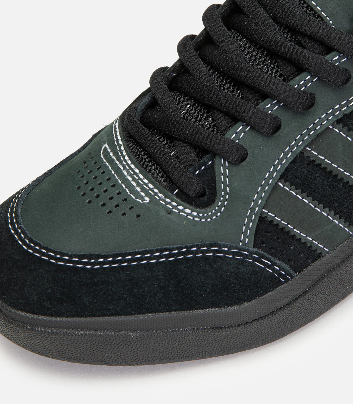 Adidas Tyshawn Low - Image 4