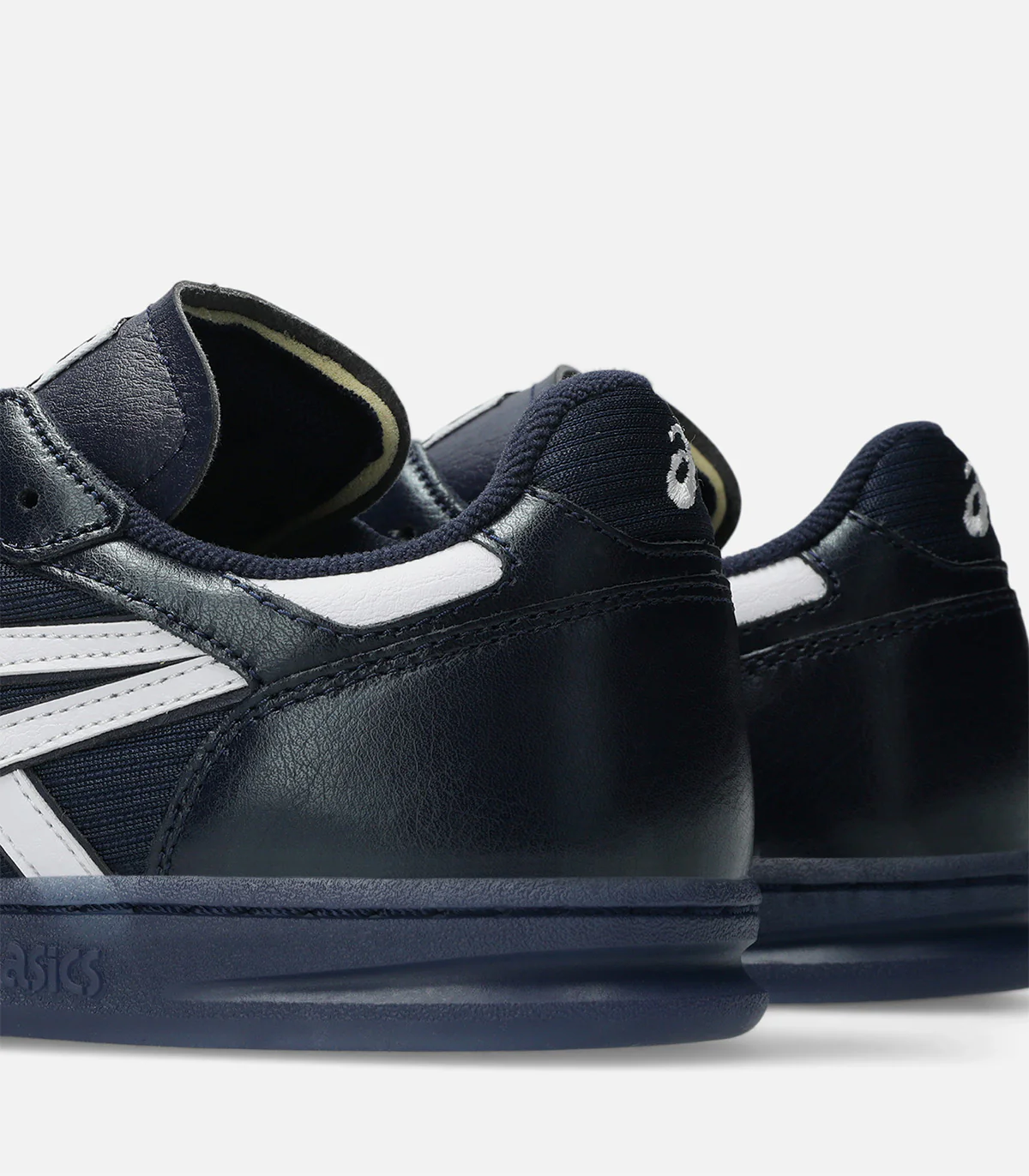 Asics Leggerezza FB - Image 4