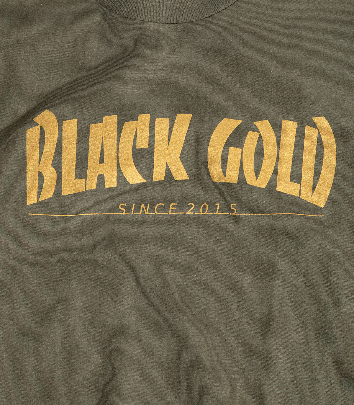 Black Gold Magazine Text T-Shirt - Image 2