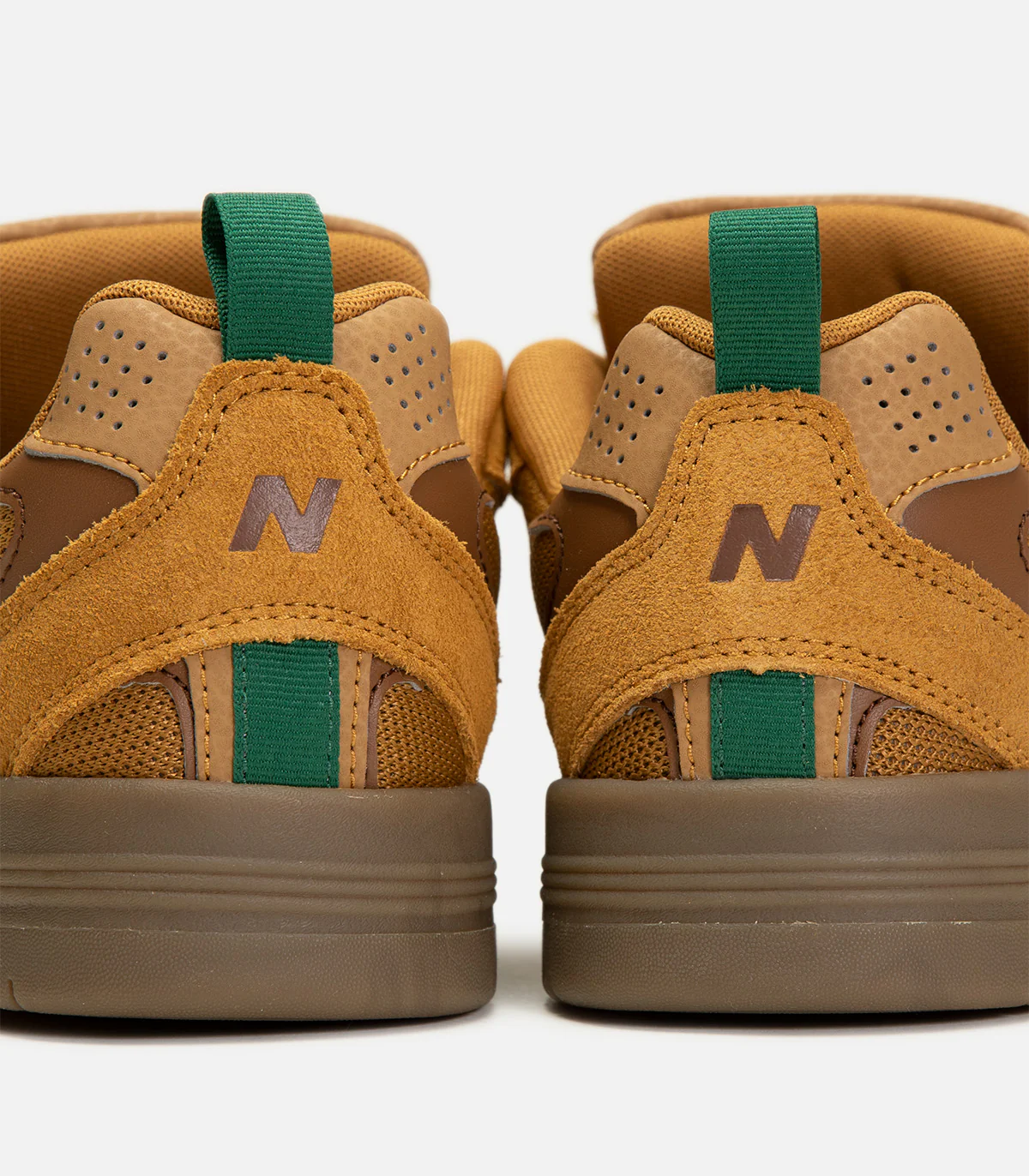 New Balance Numeric NM808WHE - Image 3