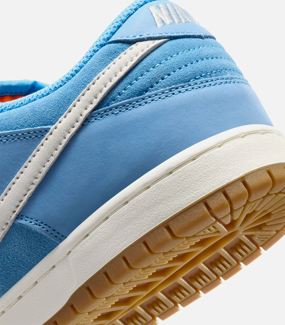 Nike SB "University Blue" Dunk Low Pro - Image 4