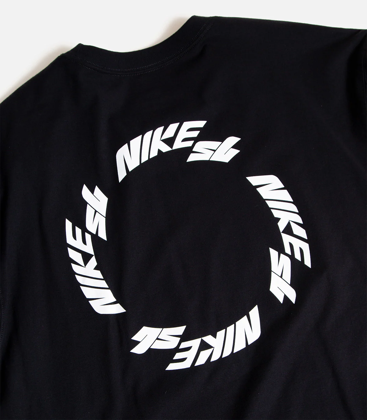 Nike SB Wheel Skate T-Shirt - Image 3