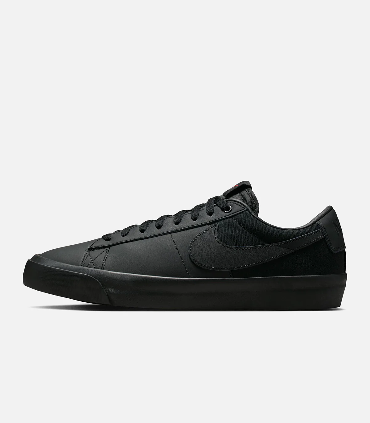Nike SB Zoom Blazer Low GT ISO