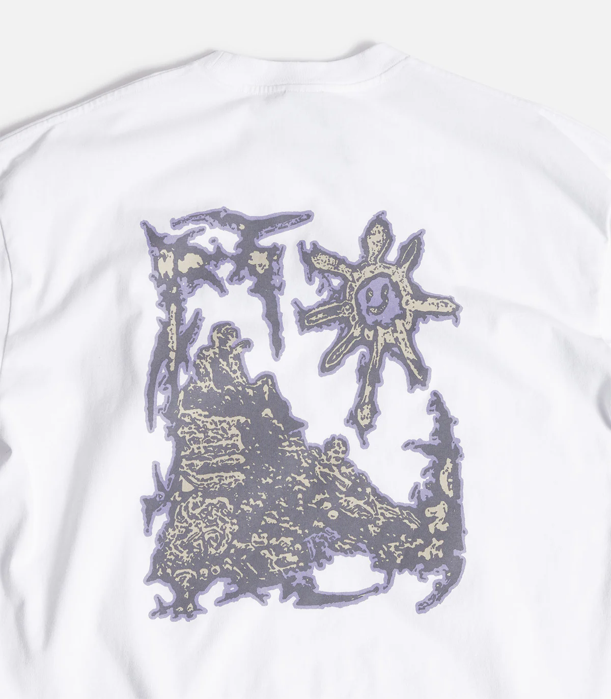 Polar Lovely Day T-Shirt - Image 3