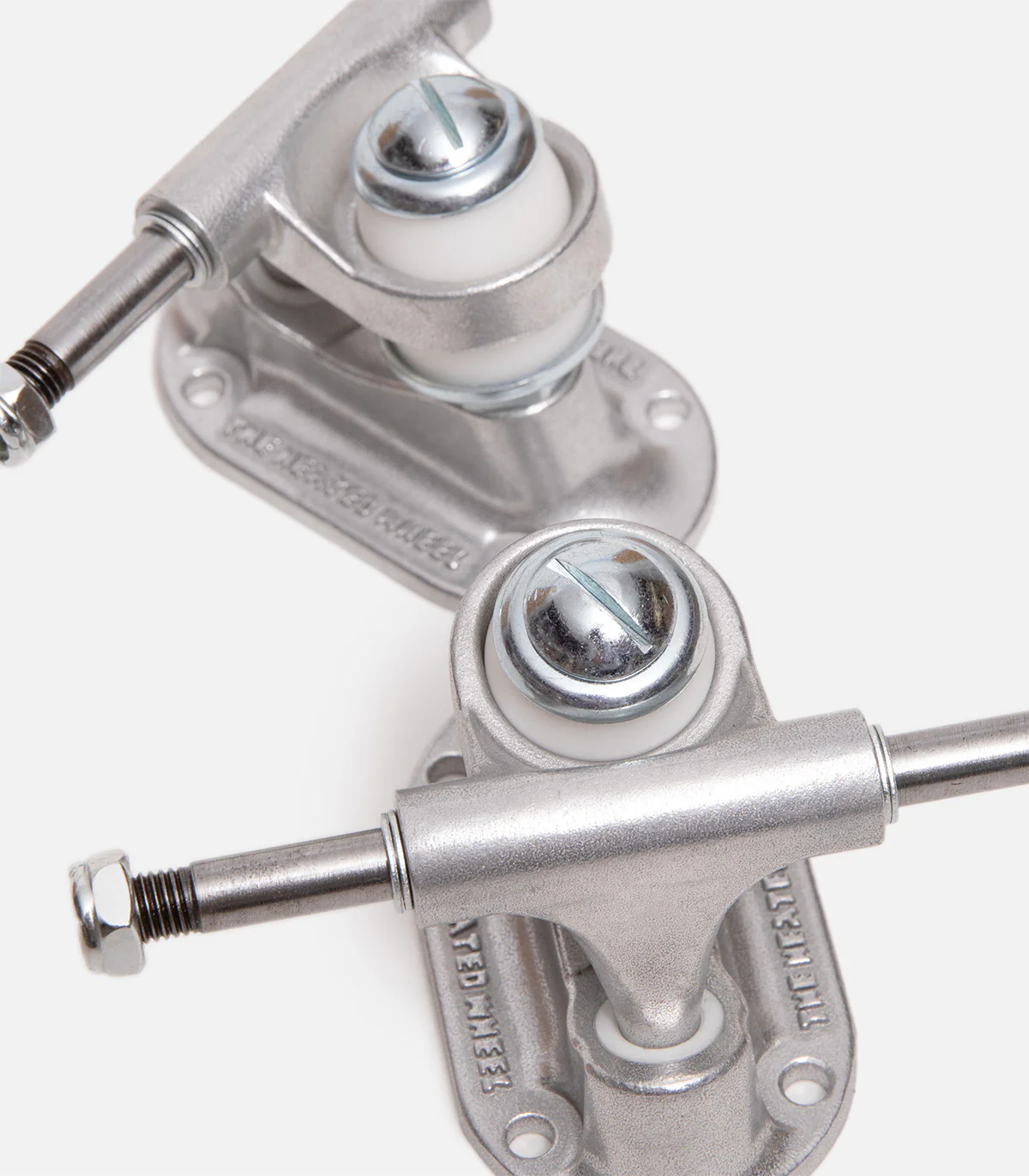 The Heated Wheel Polarizer Trucks - Image 2
